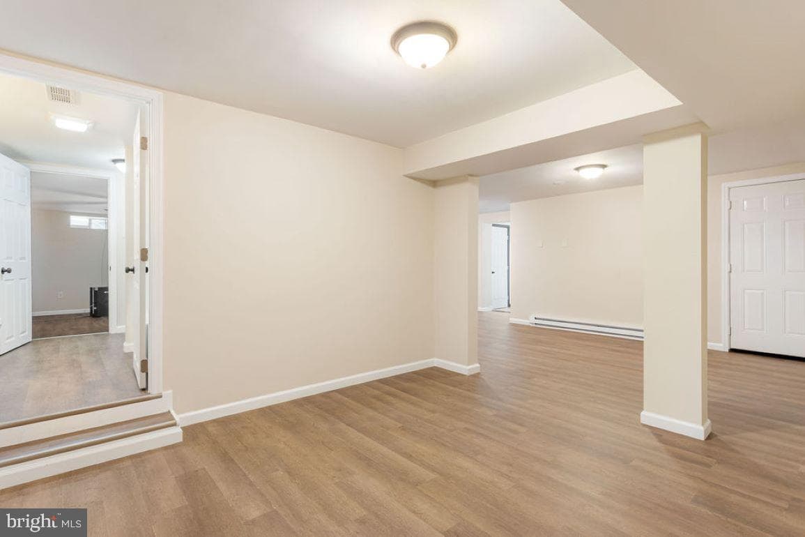 2325 York Road photo 12
