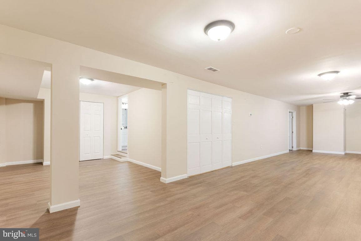 2325 York Road photo 18