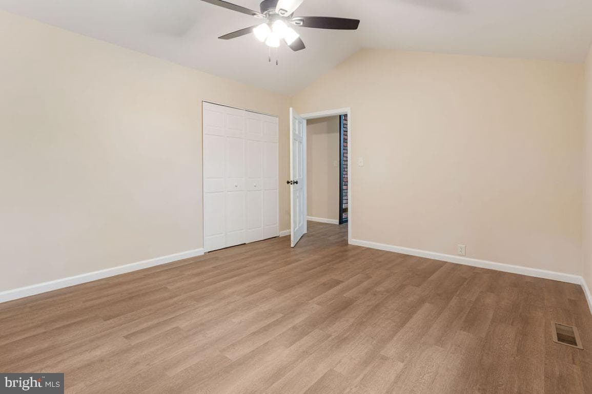 2325 York Road photo 25