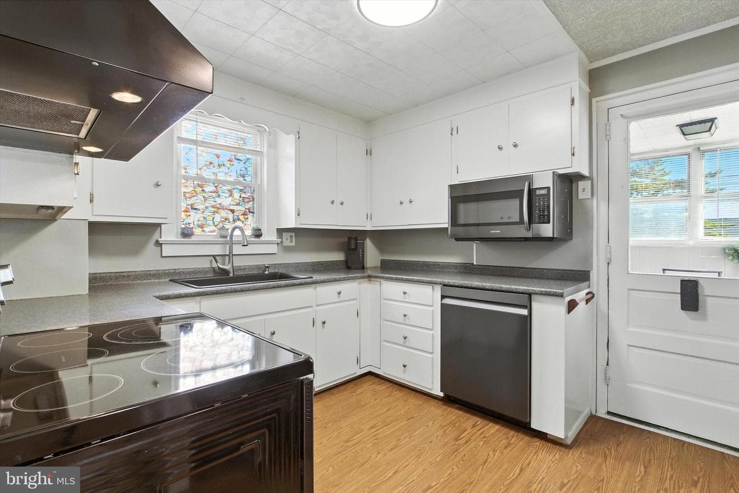 317 Prince Street photo 10