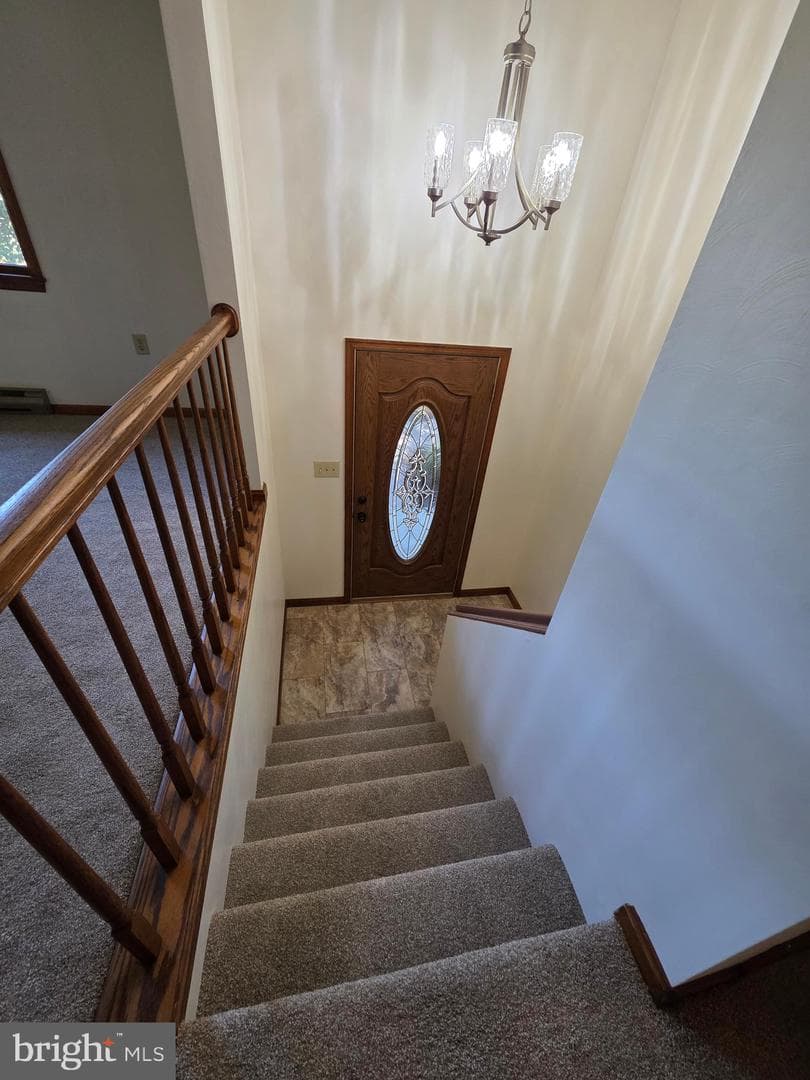 279 Longstreet Drive photo 6