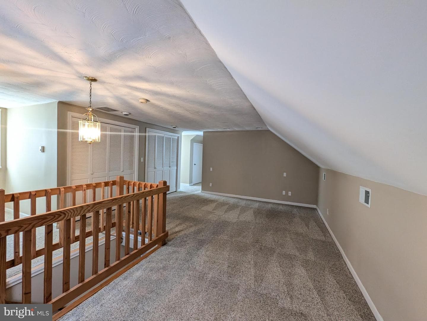 55 Iron Springs Road photo 27