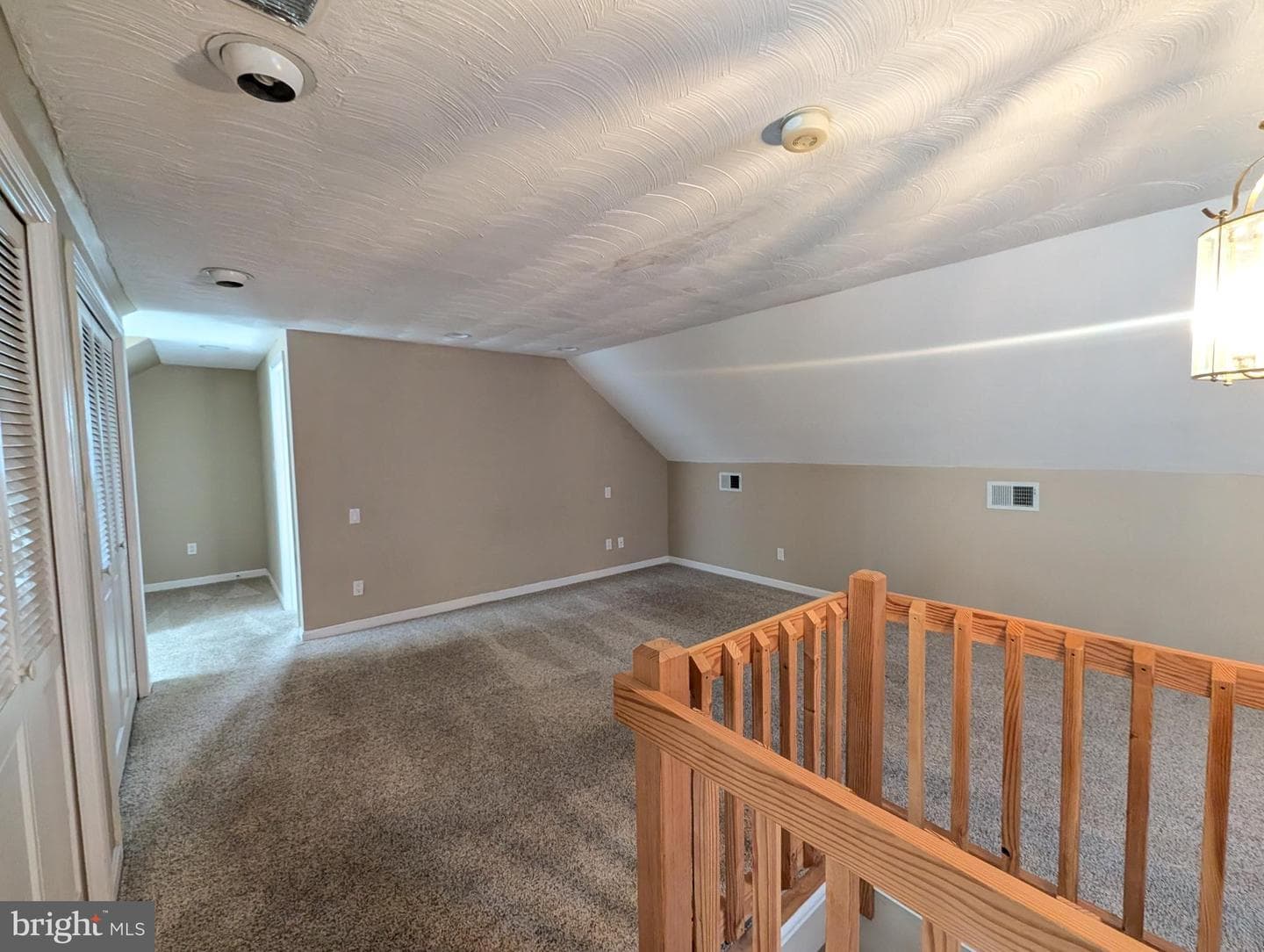 55 Iron Springs Road photo 28