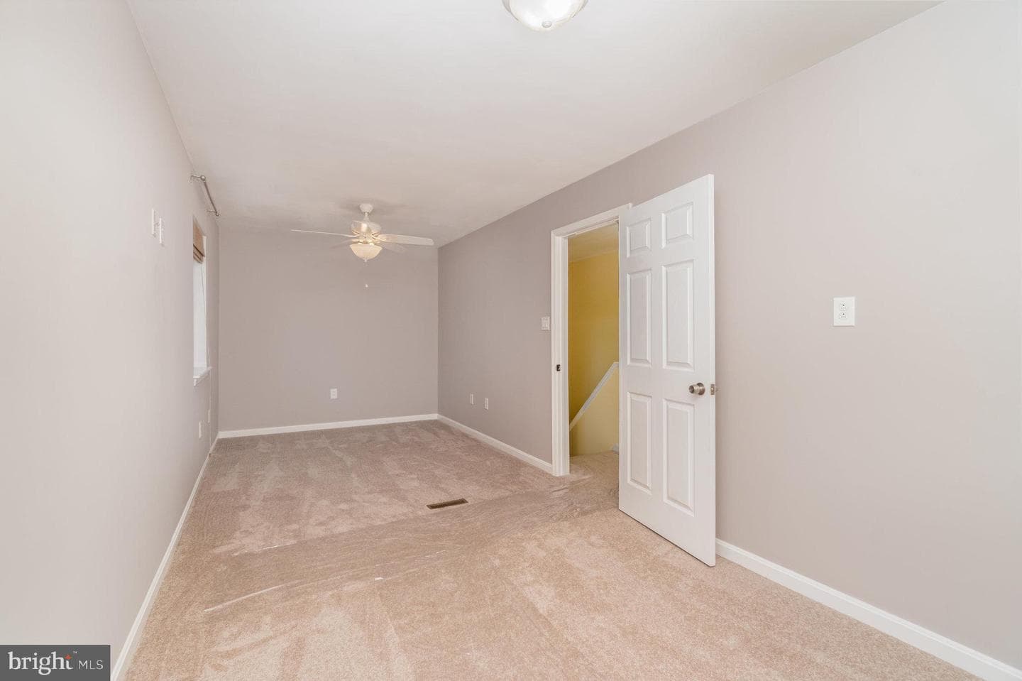 1552 Fairfield Road photo 17