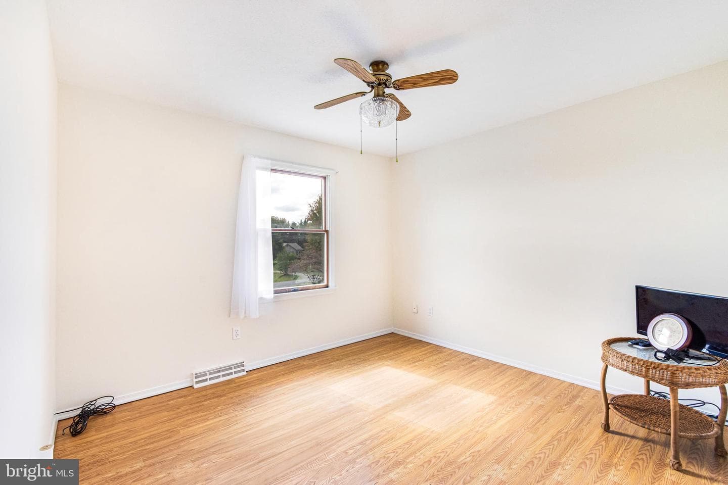 2238 Harney Road photo 31