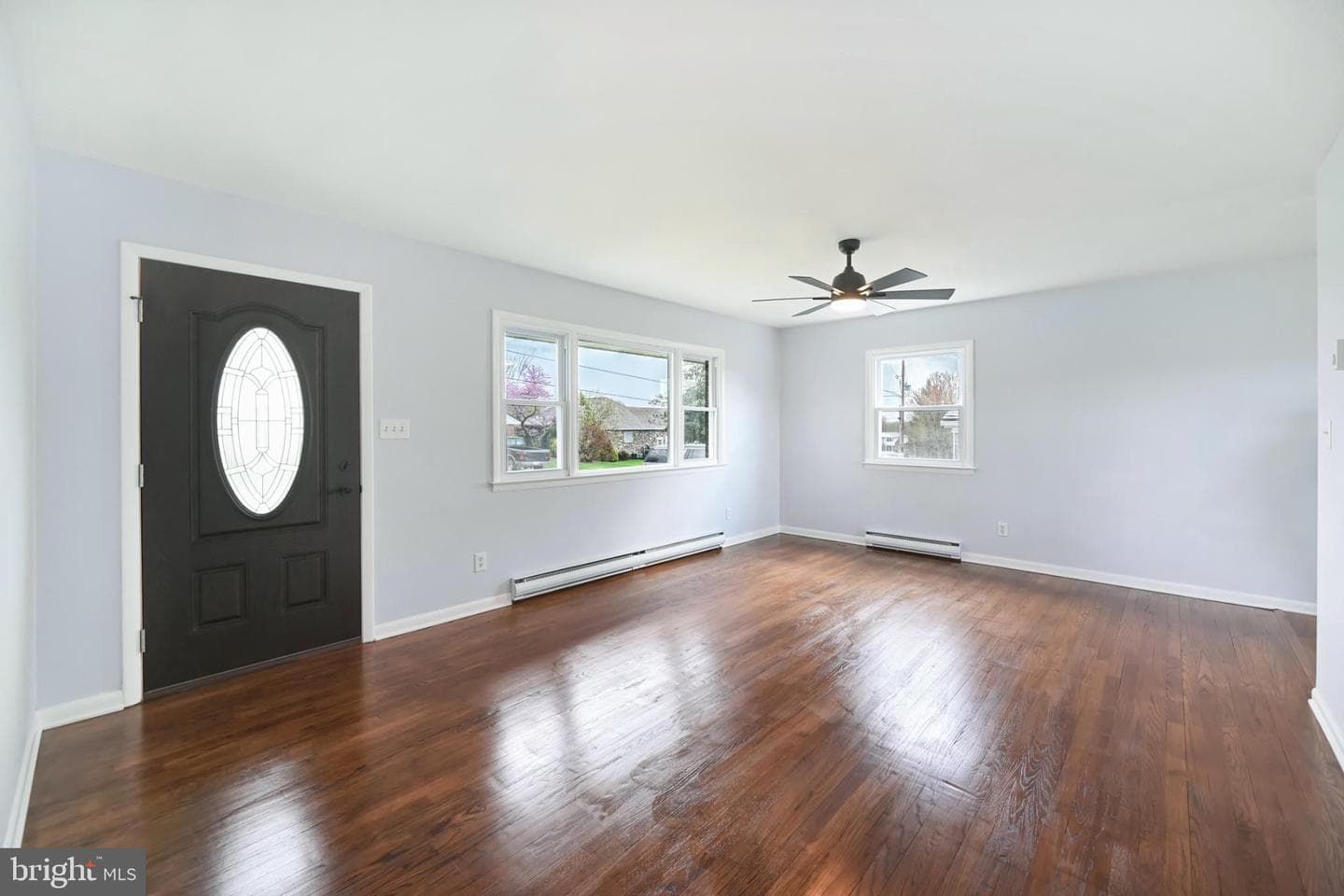 33 Ridge Avenue photo 13