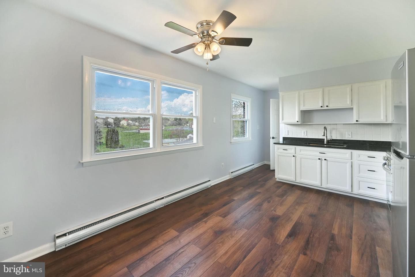 33 Ridge Avenue photo 19