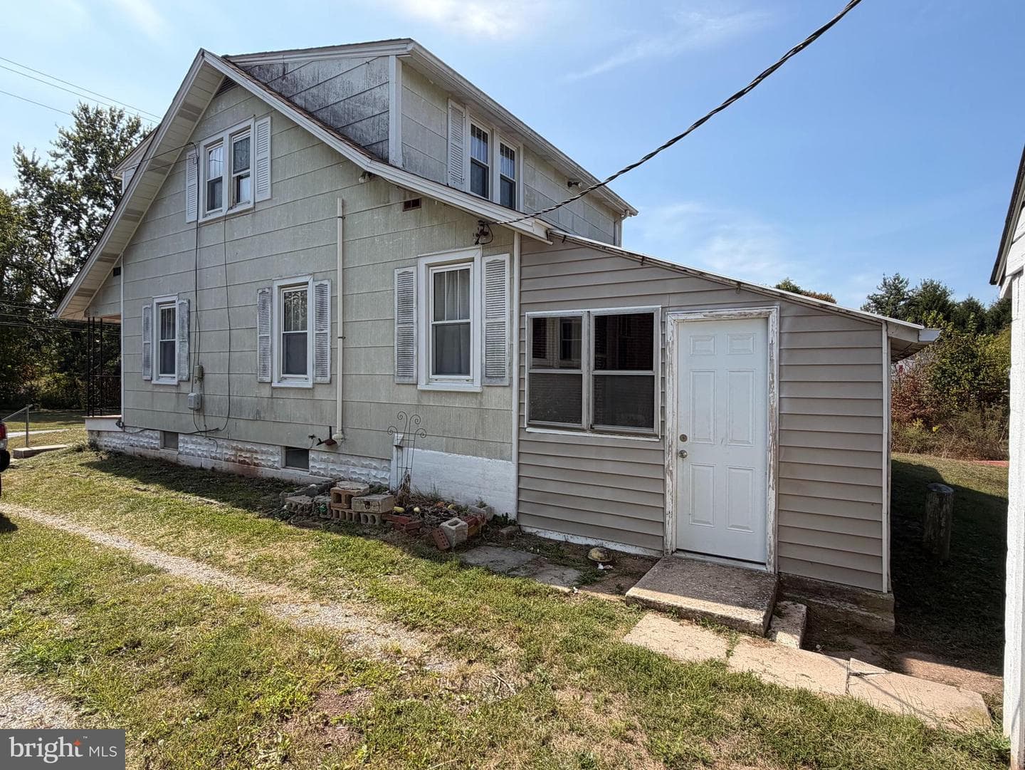 34 W Hanover Street photo 5