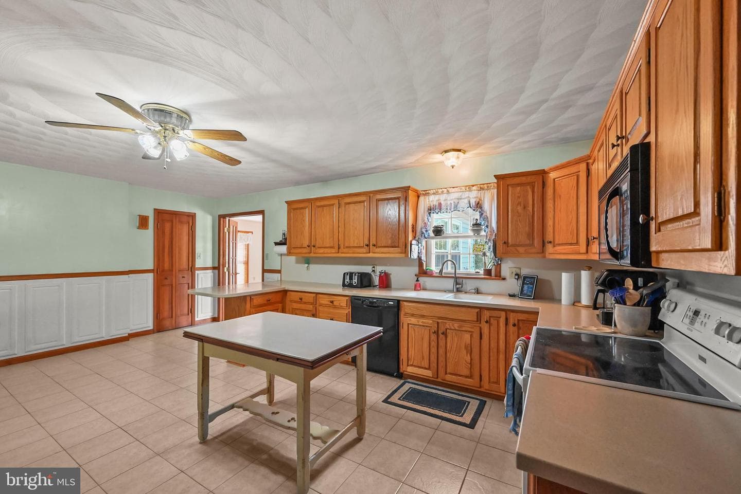 1180 The Spangler Road photo 12