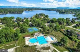 379 Lake Meade Drive photo 41