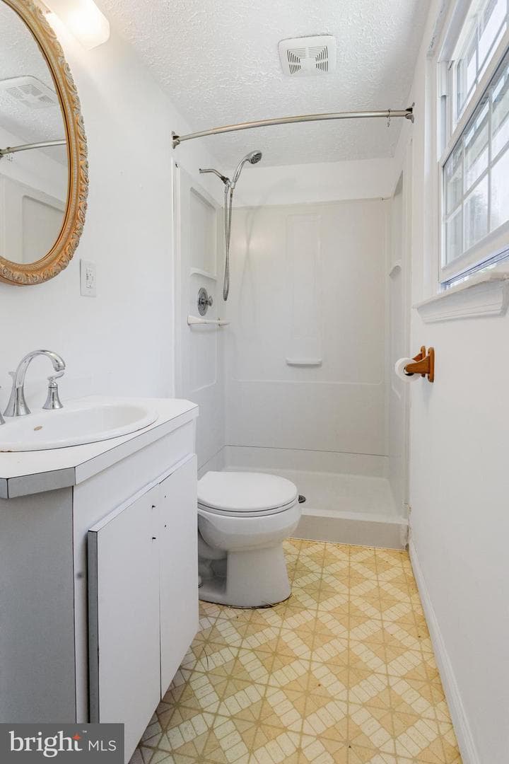 15 Orchard Drive photo 12