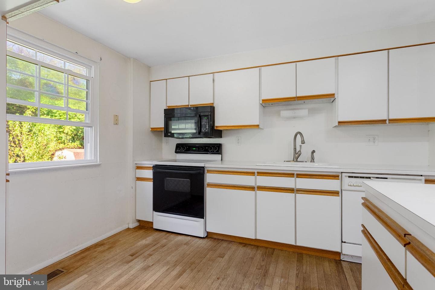 15 Orchard Drive photo 9