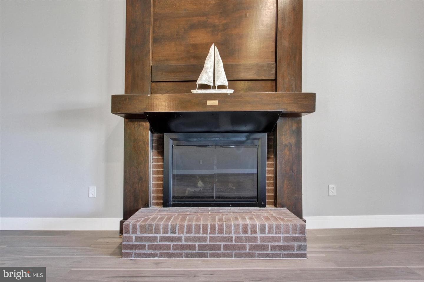 400 Lake Meade Drive photo 11