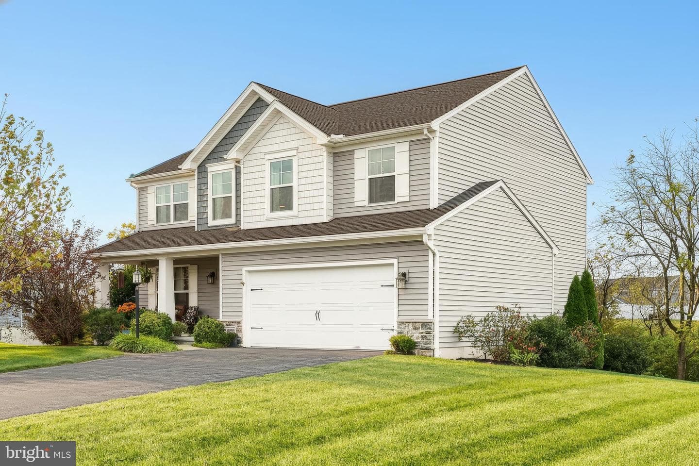 248 Jessica Drive photo 4