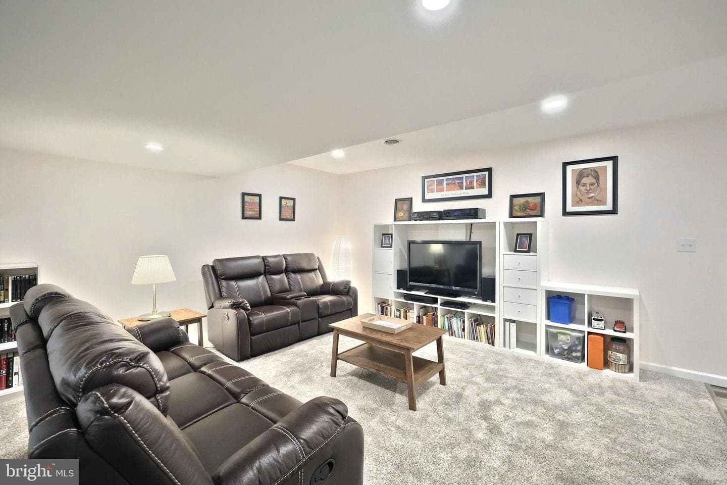 248 Jessica Drive photo 50
