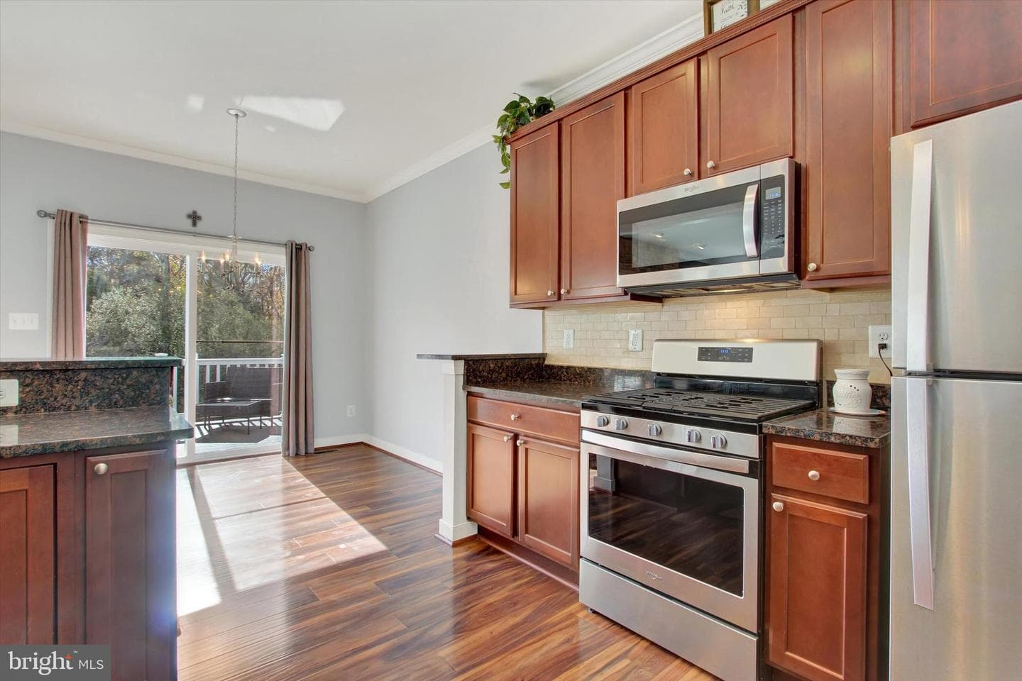 64 Cooper Lane photo 17