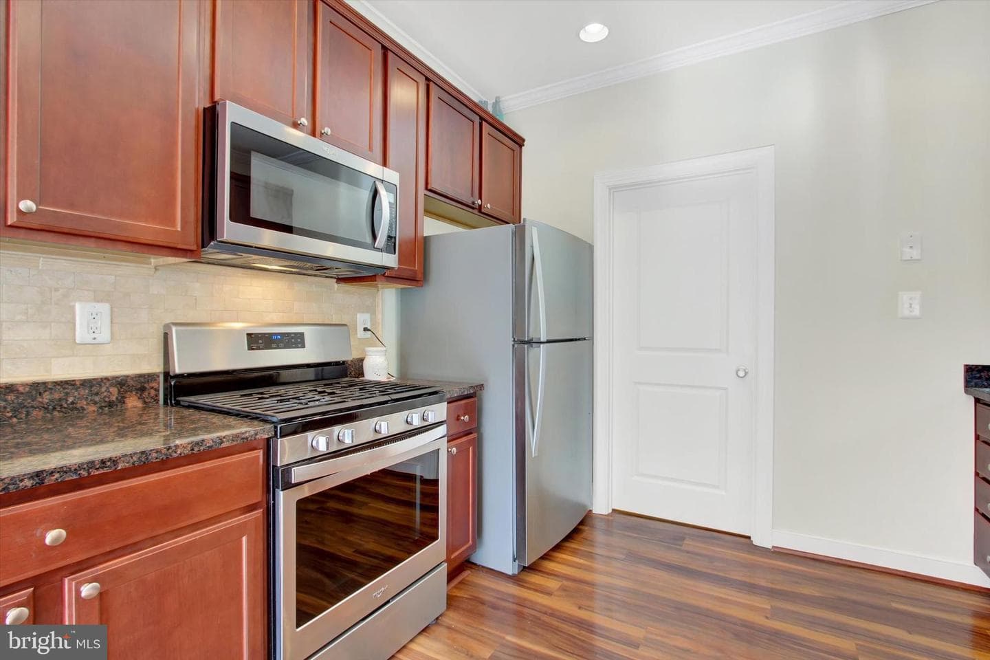 64 Cooper Lane photo 18