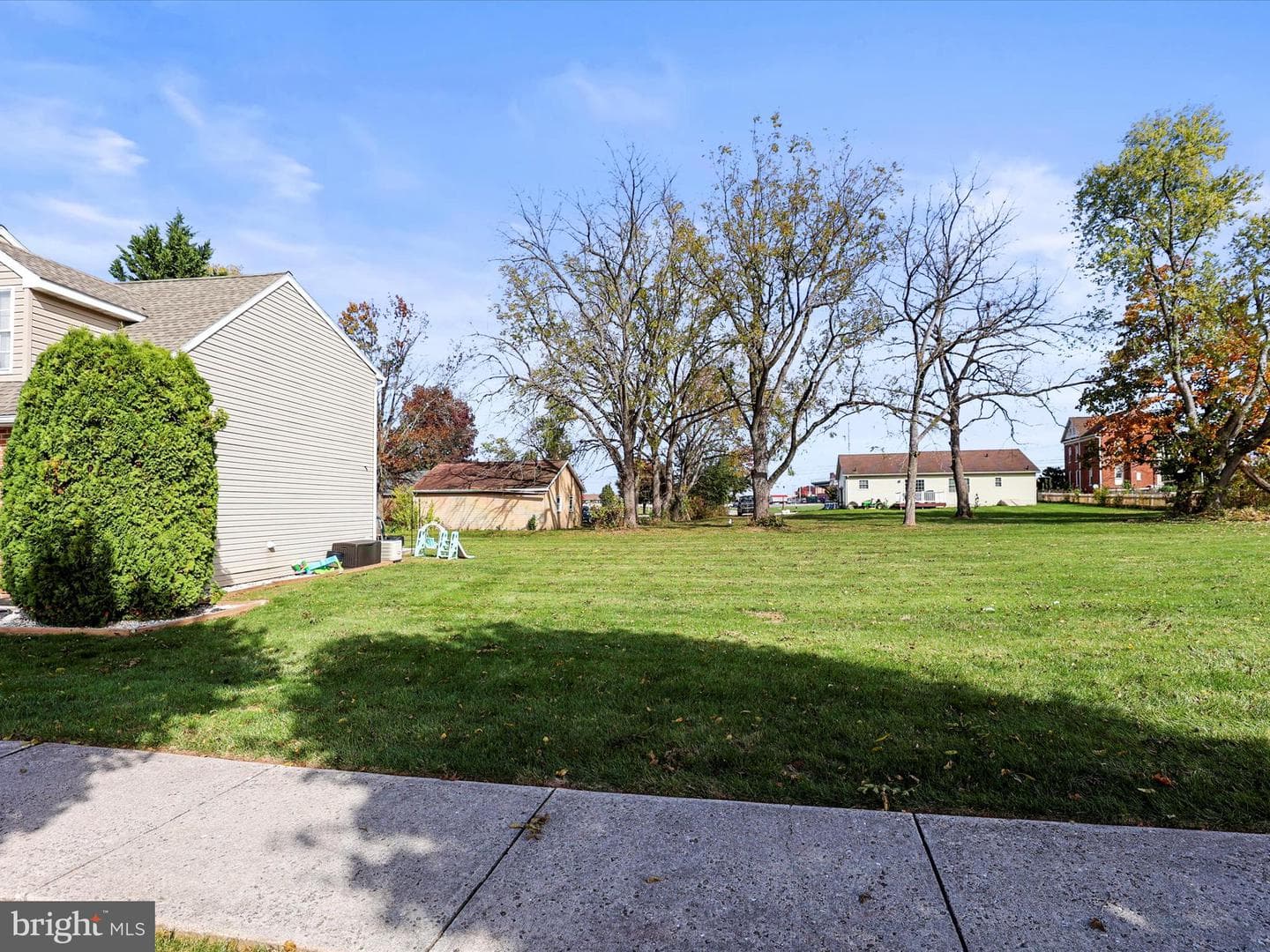 12 Fiddler Drive photo 30