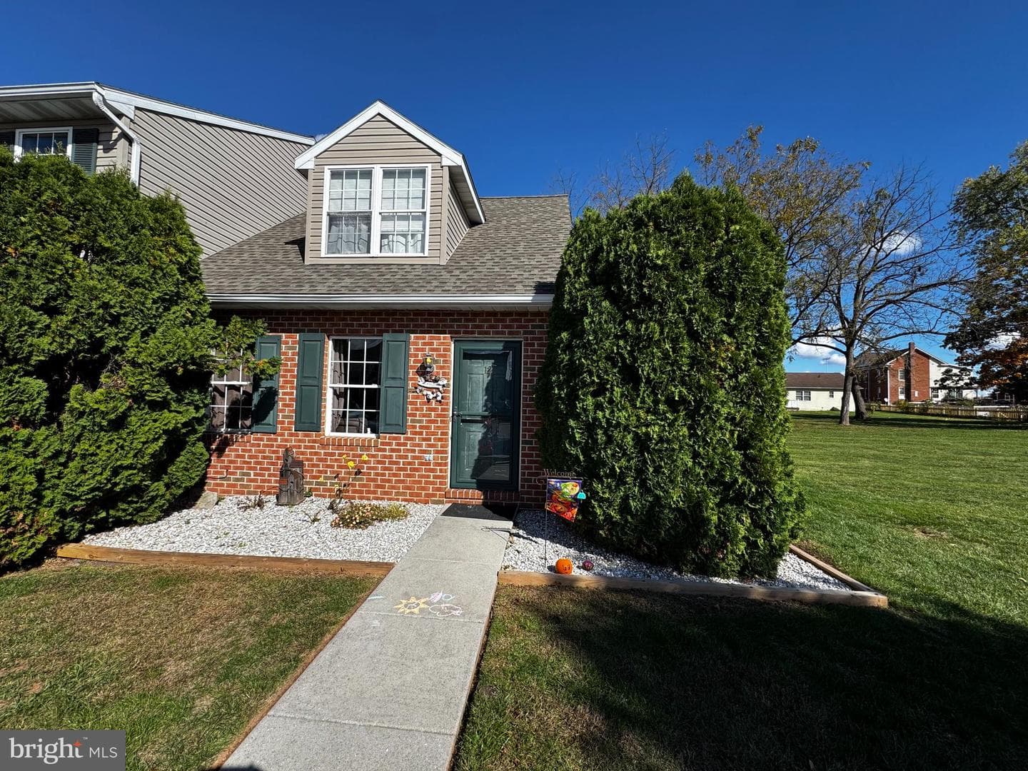 12 Fiddler Drive photo 4