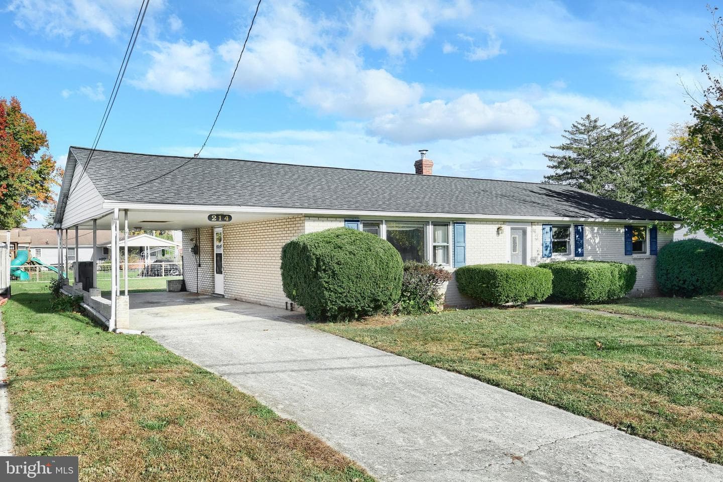 214 Lindy Avenue photo 3