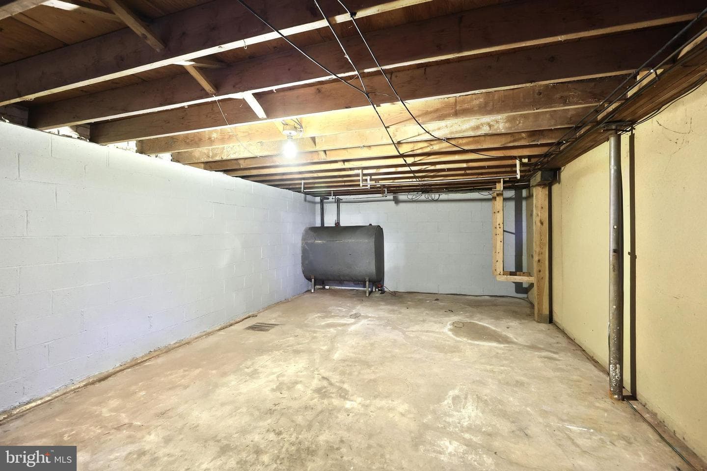 214 Lindy Avenue photo 36