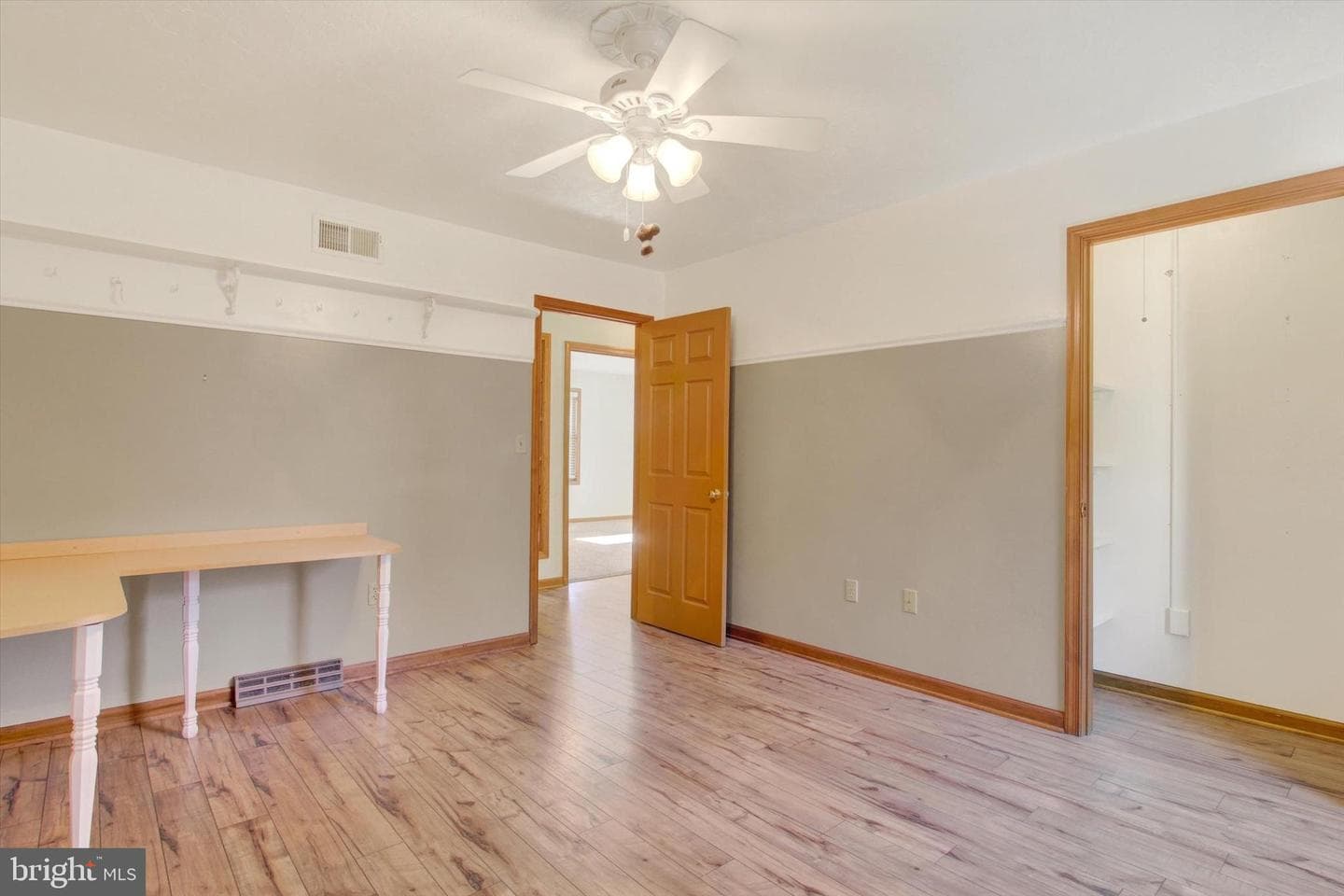 40 Glenwood Drive photo 20