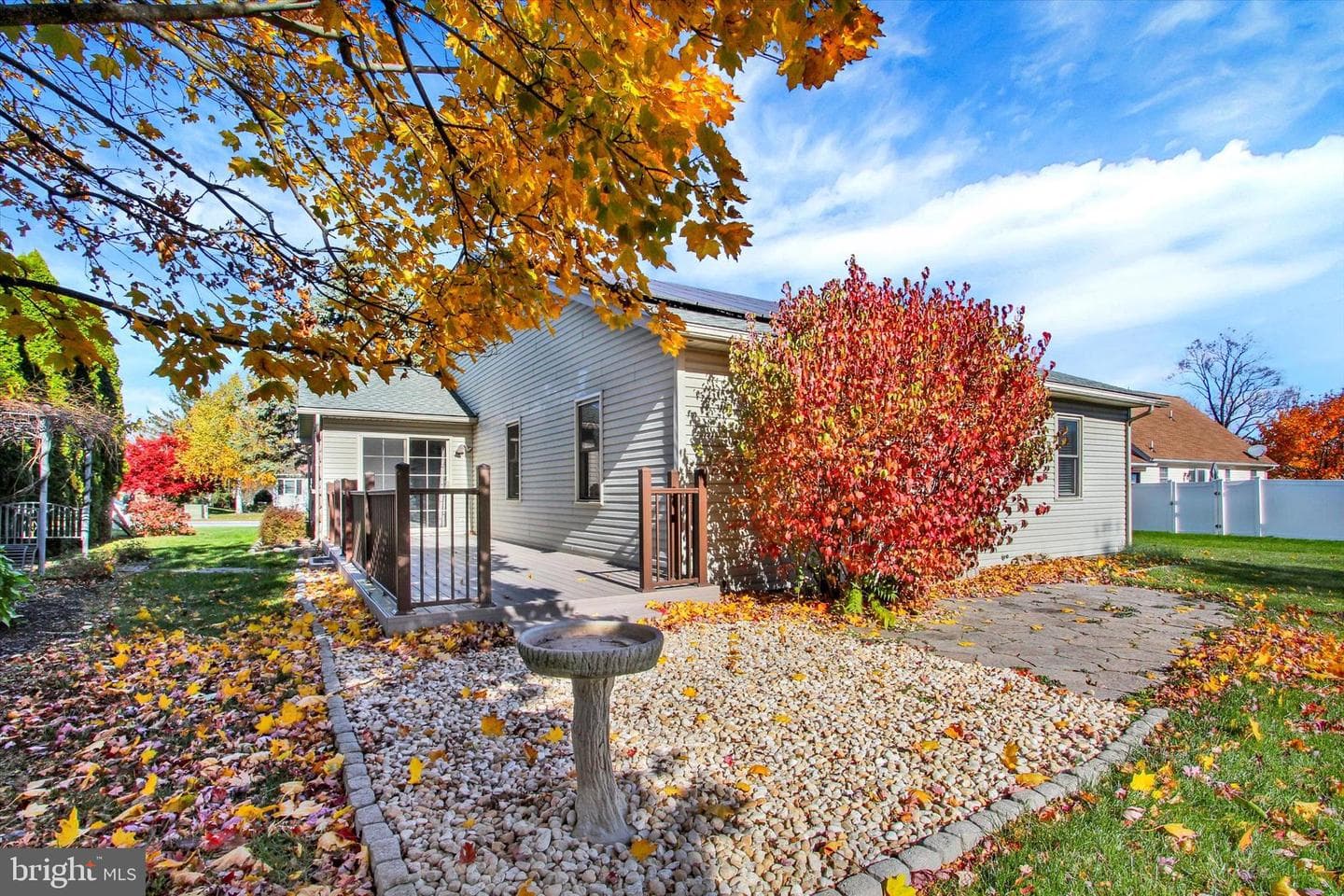 40 Glenwood Drive photo 25