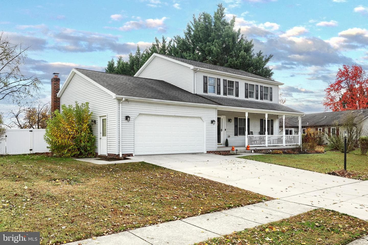 737 Poplar Street photo 3