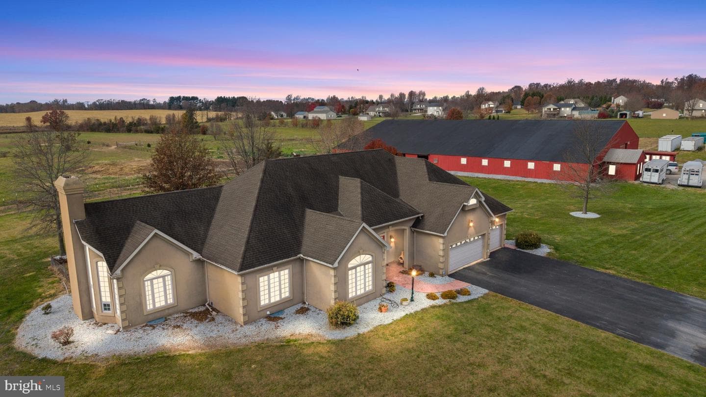 334 Rolling Lane, Abbottstown
