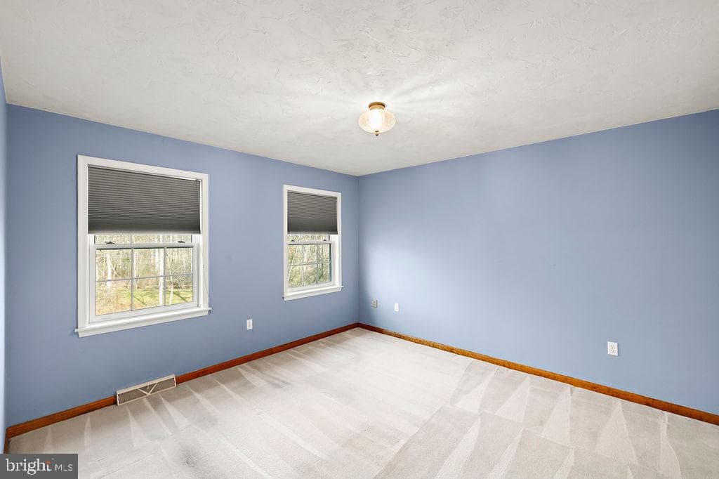 105 Round Top Lane photo 36