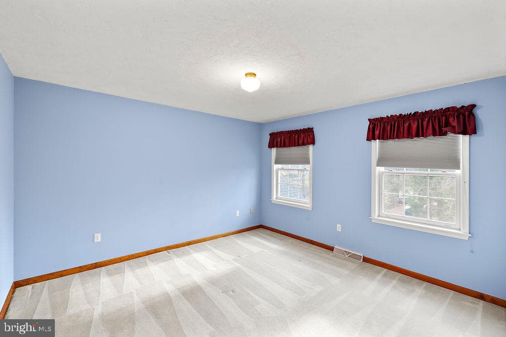 105 Round Top Lane photo 38