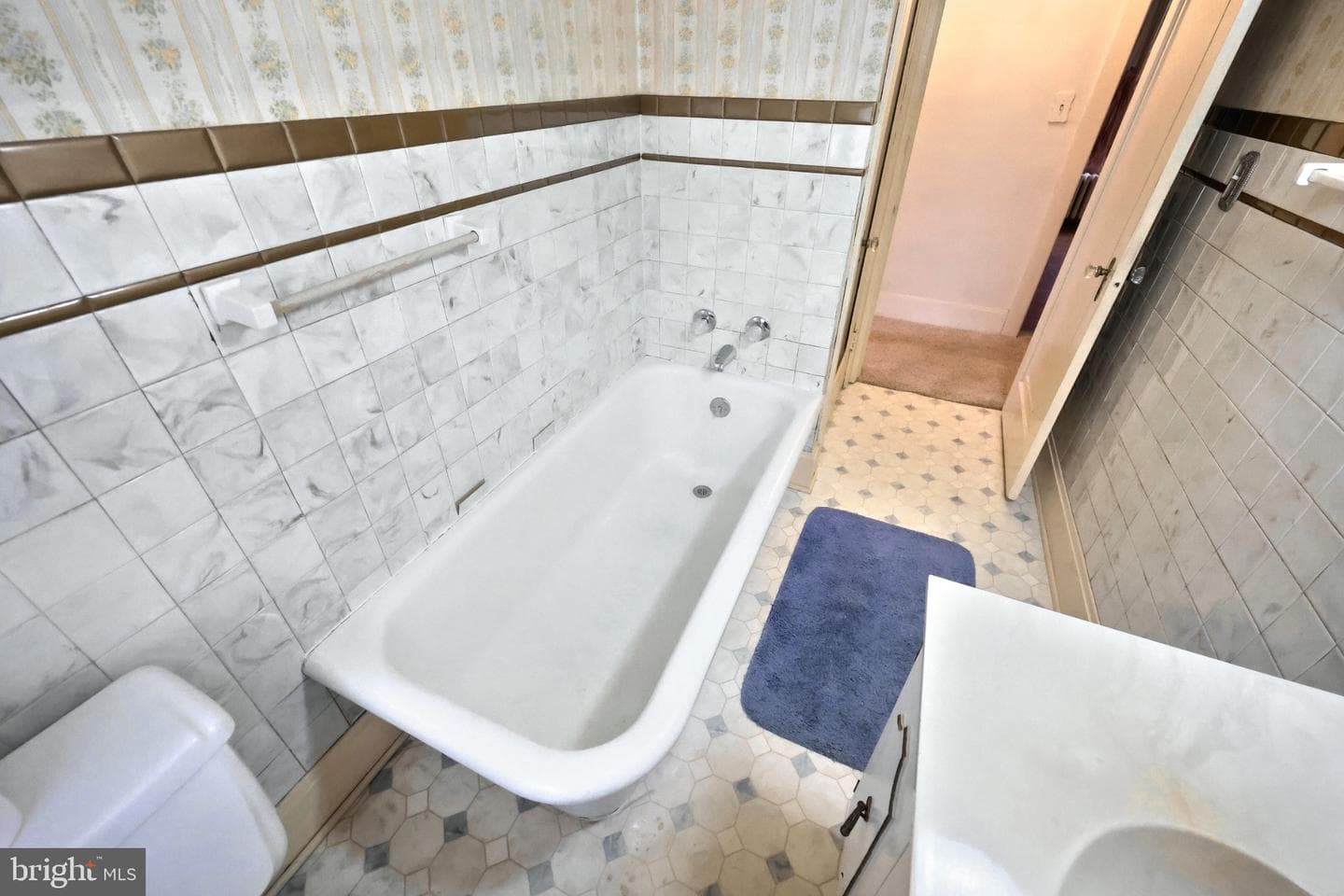 152 W York Street photo 27