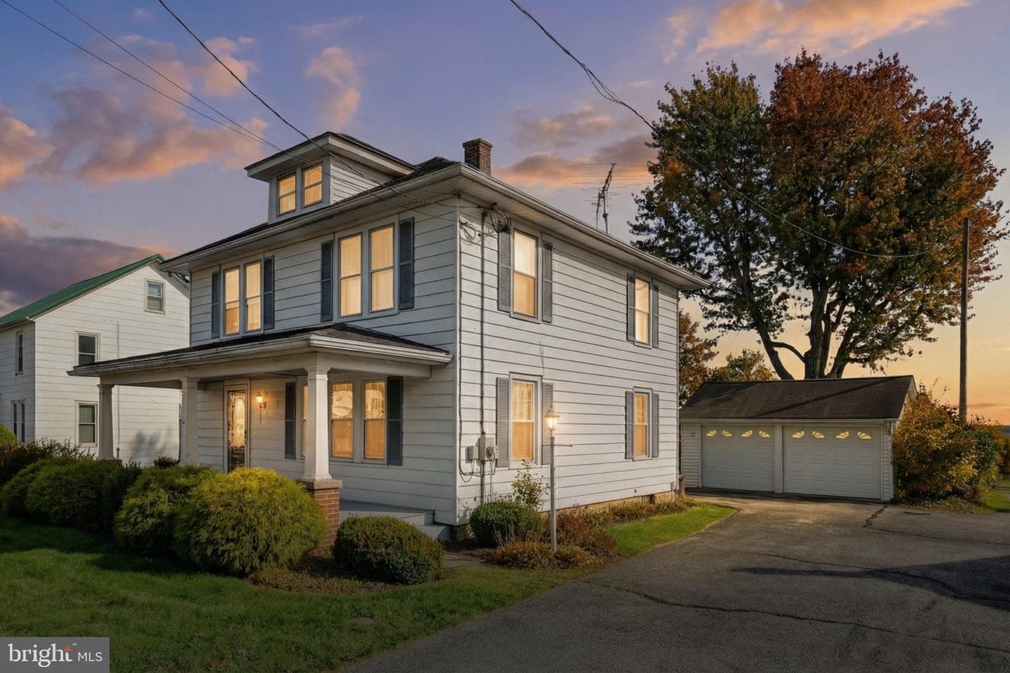 152 W York Street photo 53