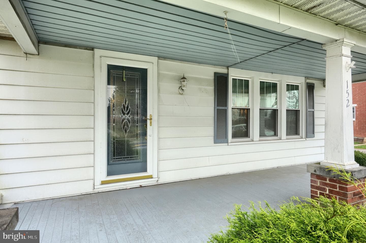 152 W York Street photo 6