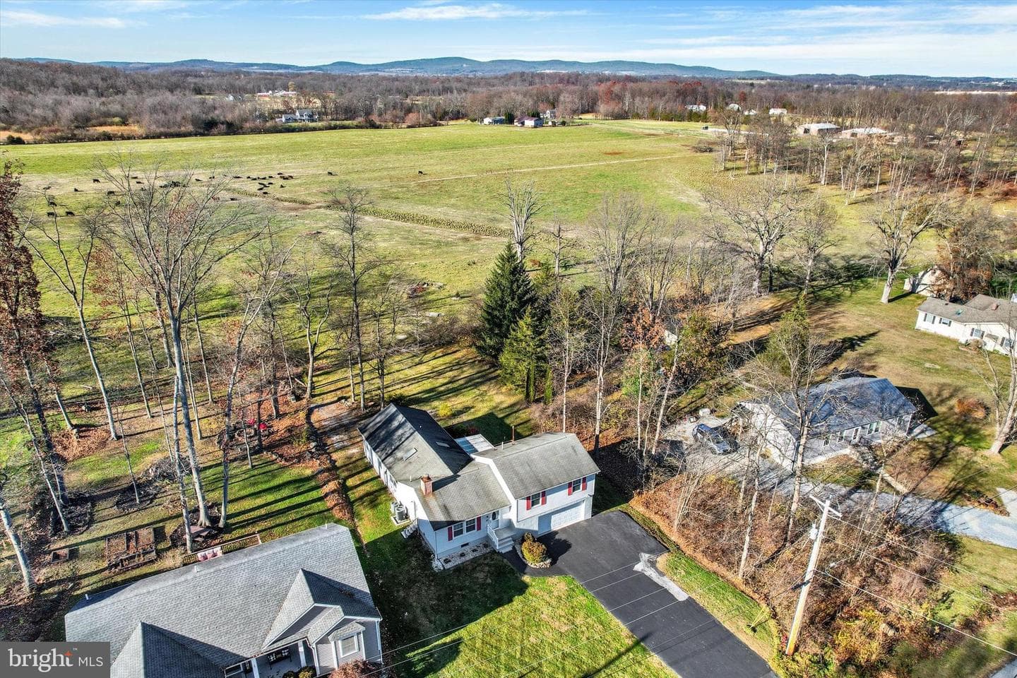 27 Mccandless Drive photo 29