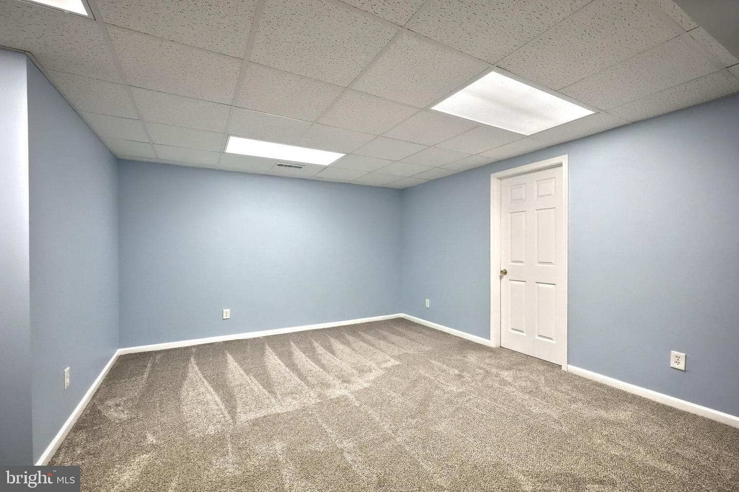 1 Hickory Lane photo 28