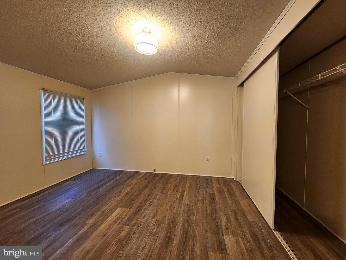 63 Walker Avenue photo 20