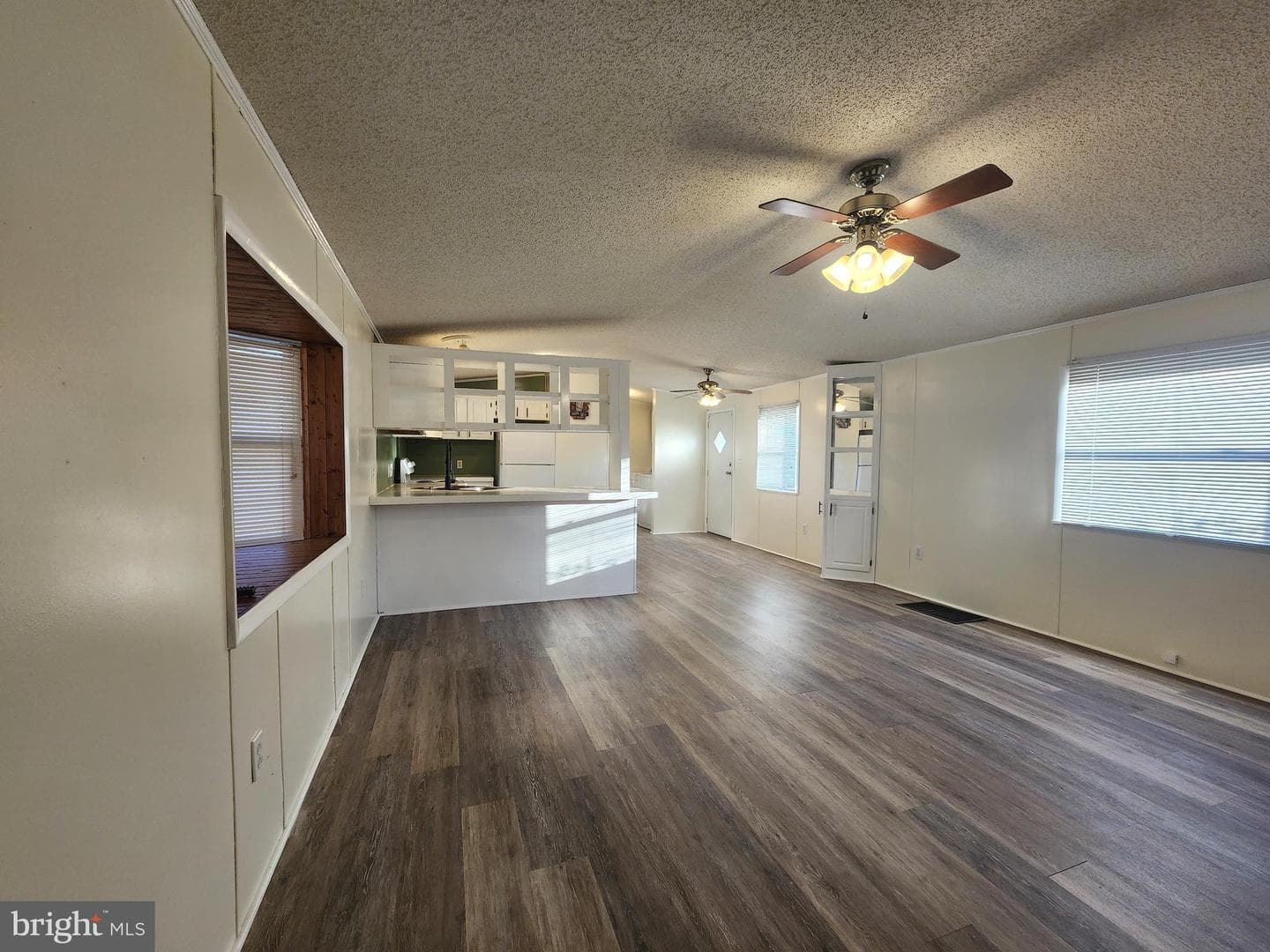 63 Walker Avenue photo 5