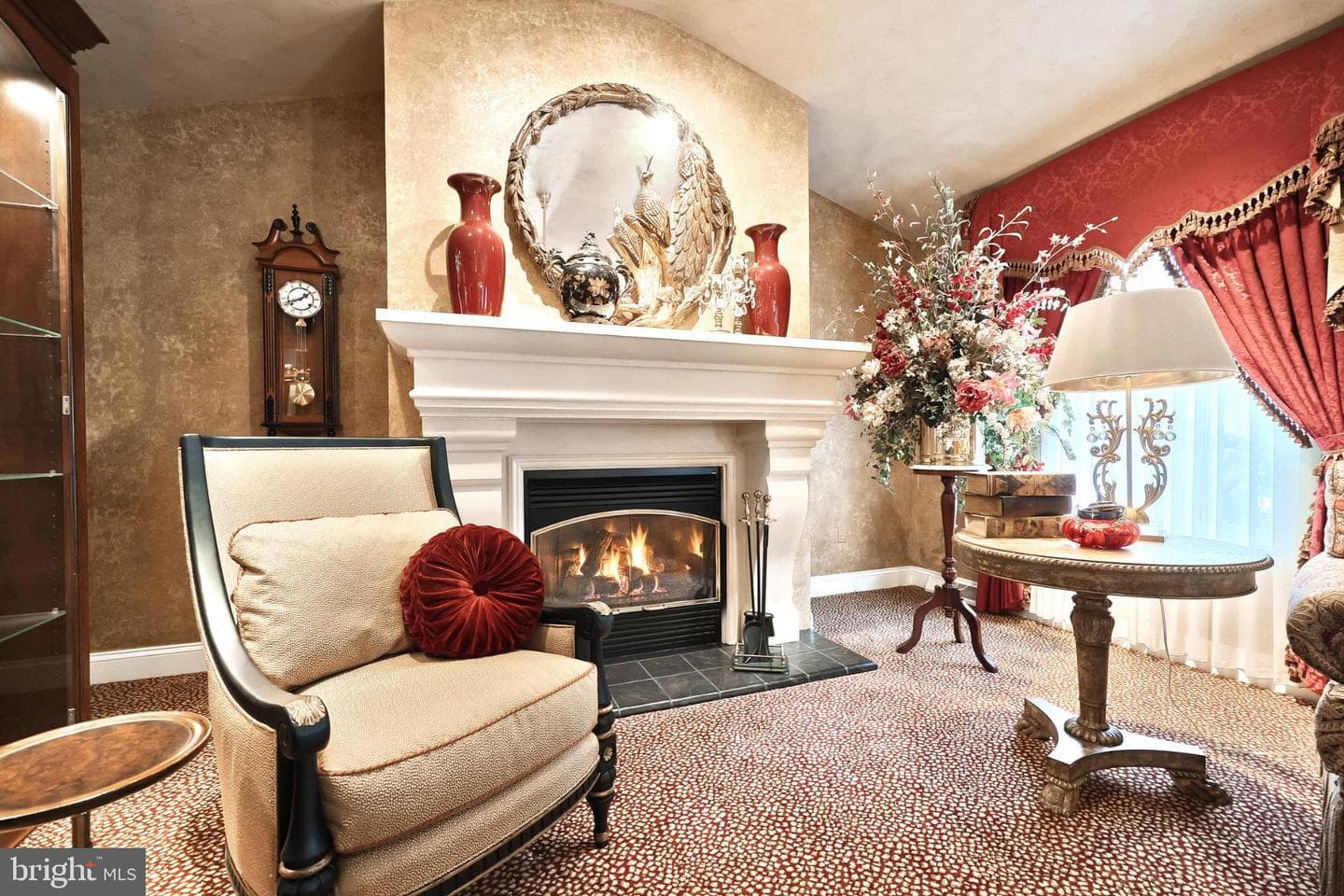 60 Hunters Circle photo 19