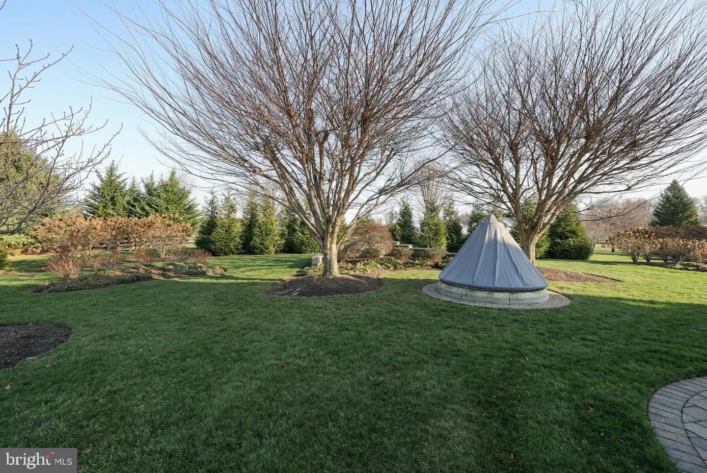 60 Hunters Circle photo 45