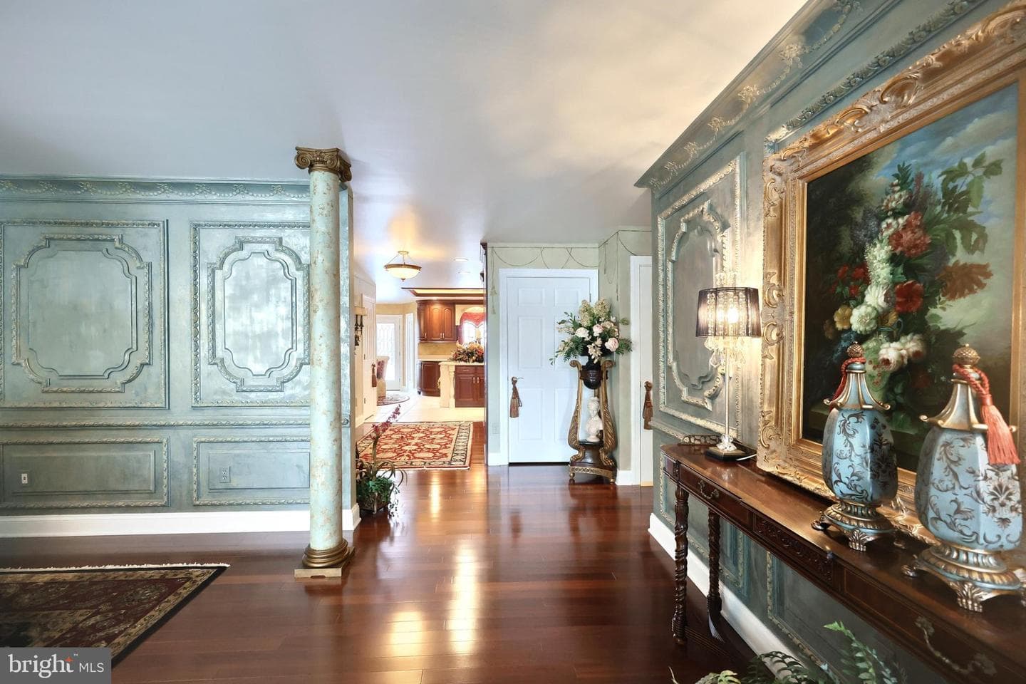 60 Hunters Circle photo 7