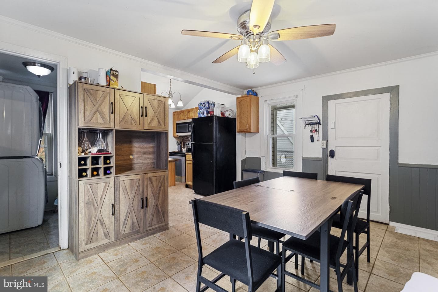 141 W King Street photo 12