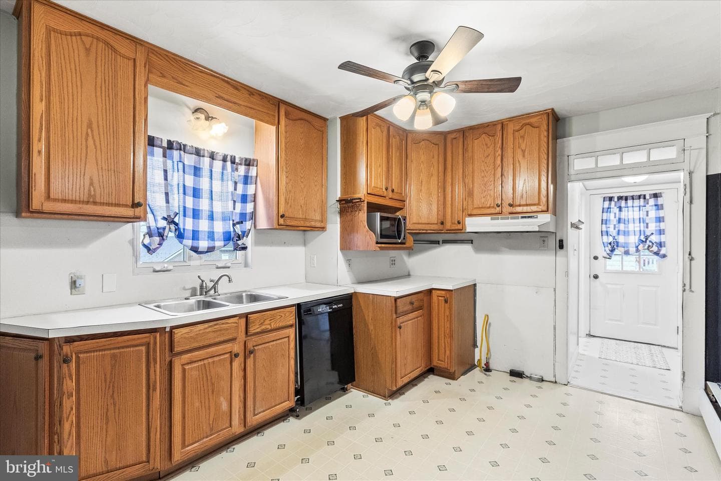 308 Abbottstown Street photo 10