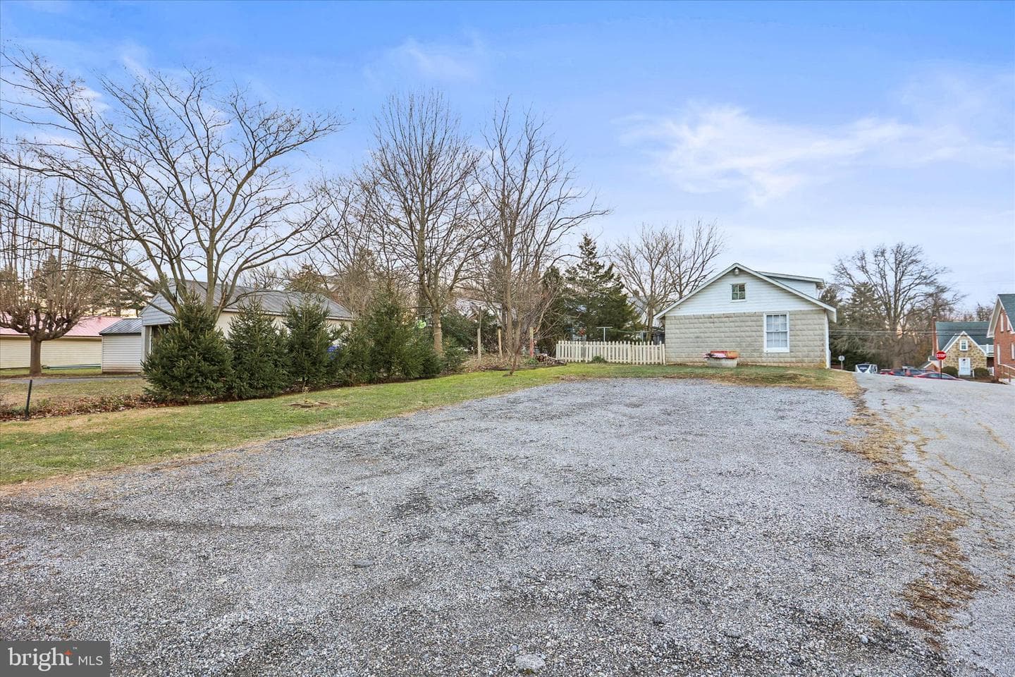308 Abbottstown Street photo 35