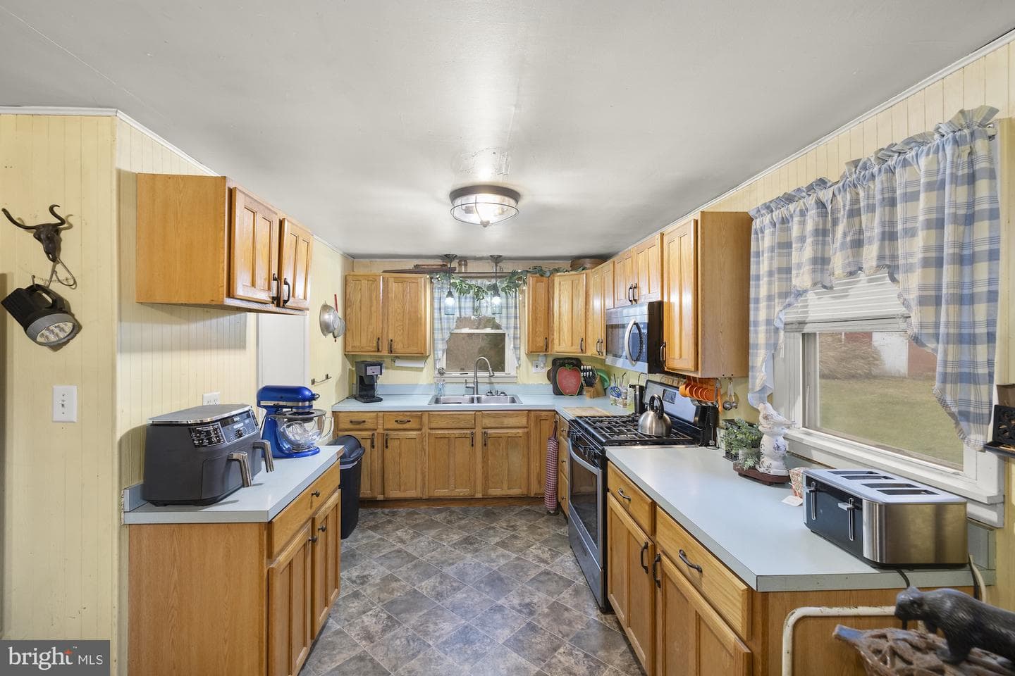 1279 Center Mills Road photo 18