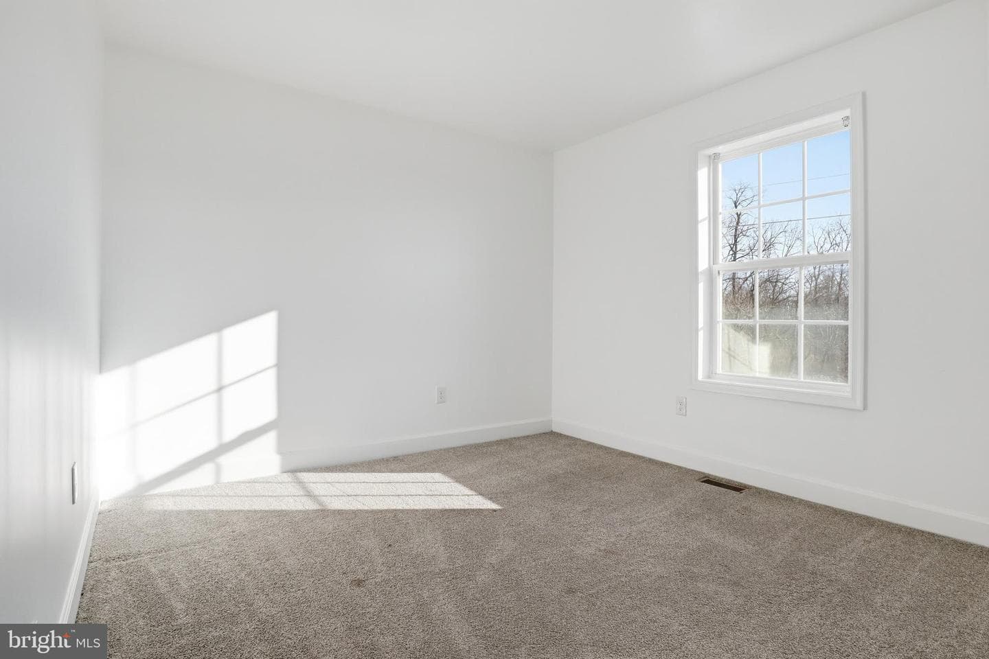 1486 New Chester Road photo 20