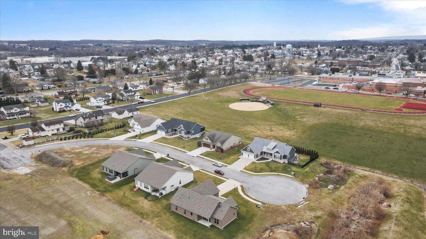 41 Smith Circle photo 48