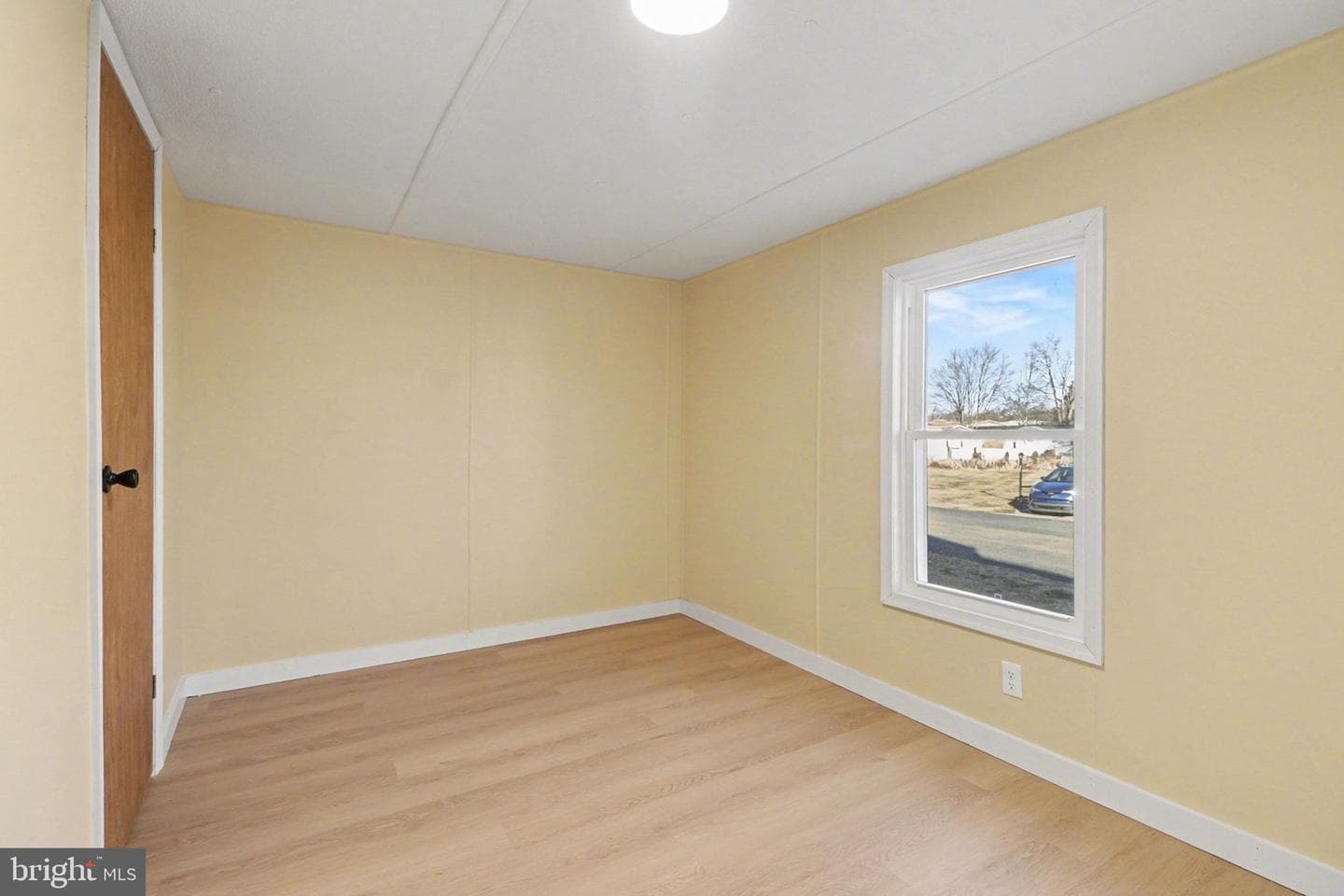 306 Benning Avenue photo 18