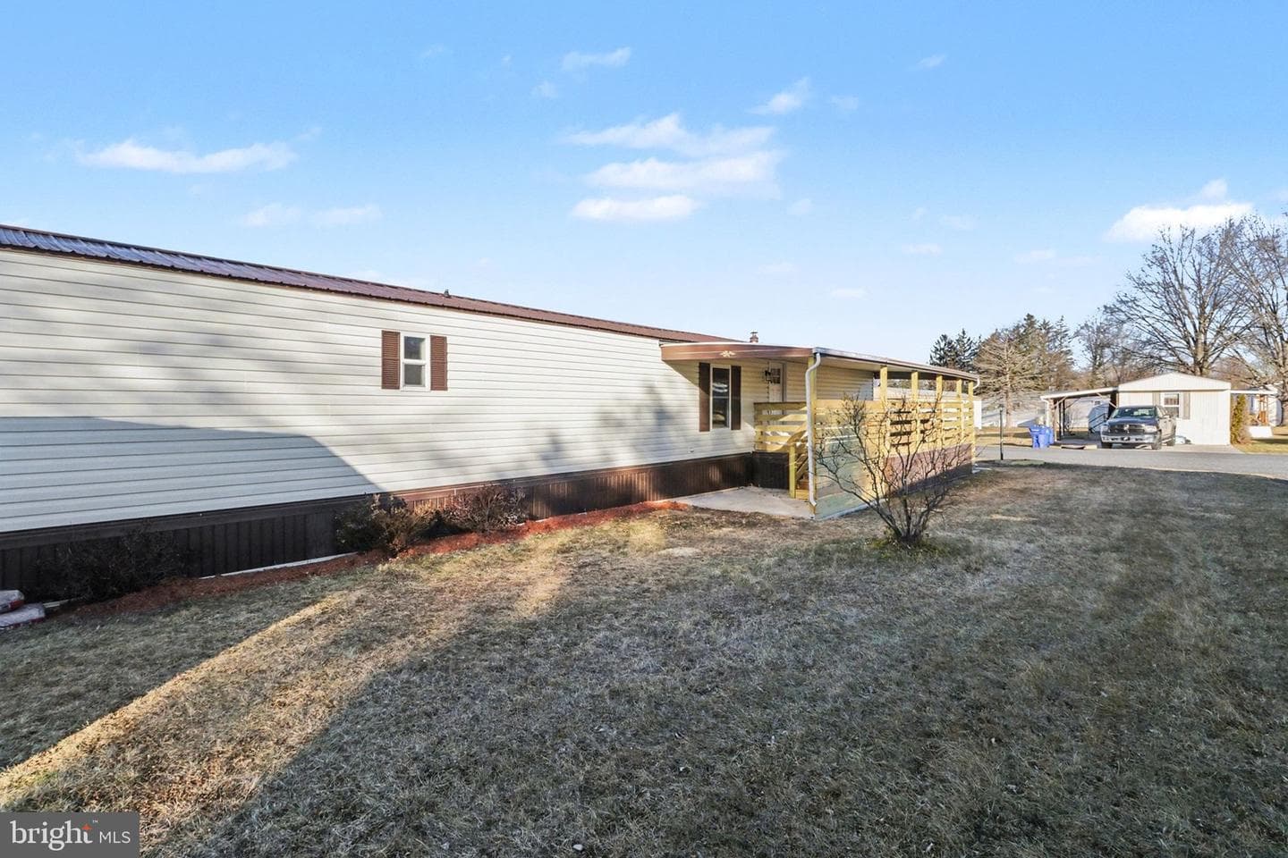 306 Benning Avenue photo 3
