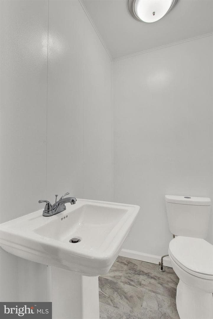 203 Pebble Lane photo 17